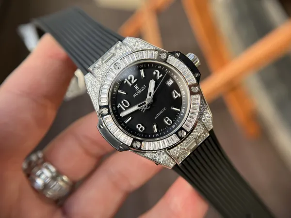 ĐỒNG HỒ CƠ LÀ GÌ? NHỮNG ĐIỀU CẦN BIẾT TRƯỚC KHI MUA ĐỒNG HỒ CƠ