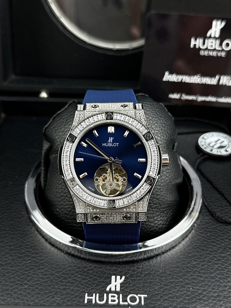 Đồng hồ đính đá Hublot cơ lộ máy Fake cao cấp máy Nhật màu xanh dương