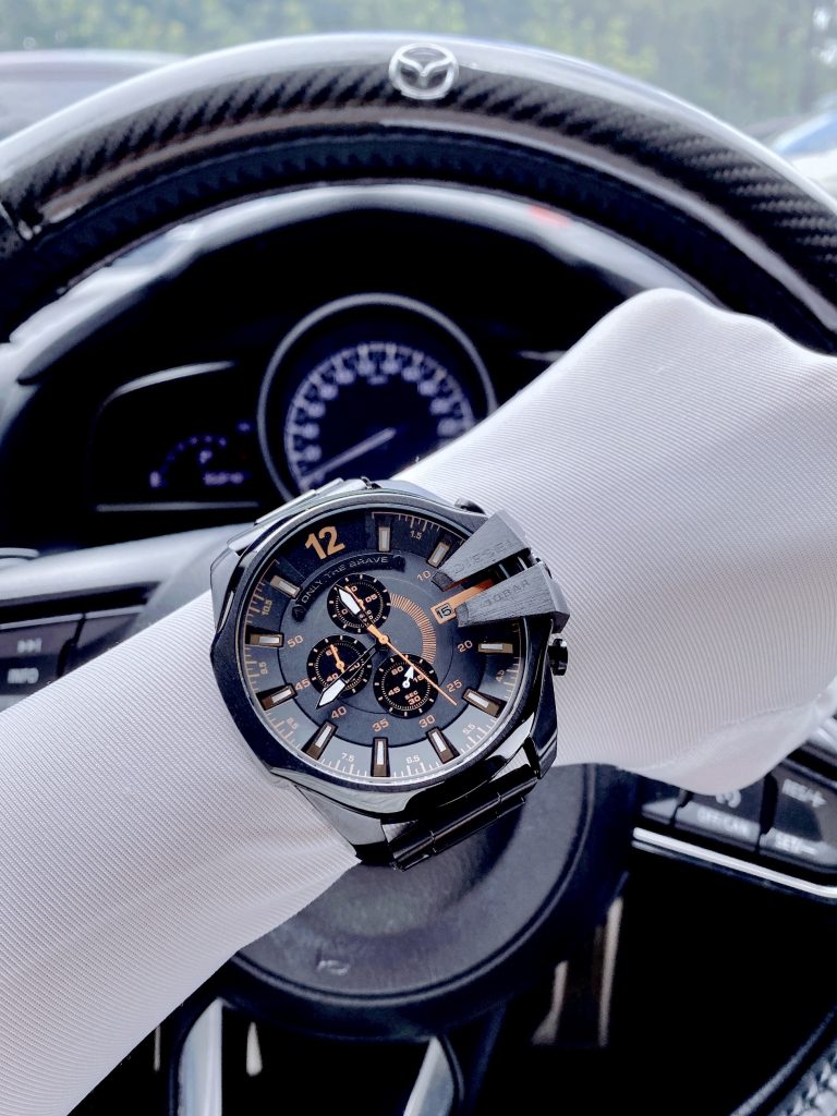 Đồng hồ Diesel DZ-4391 Mega Chief nam giá rẻ màu đen Like Auth 48mm