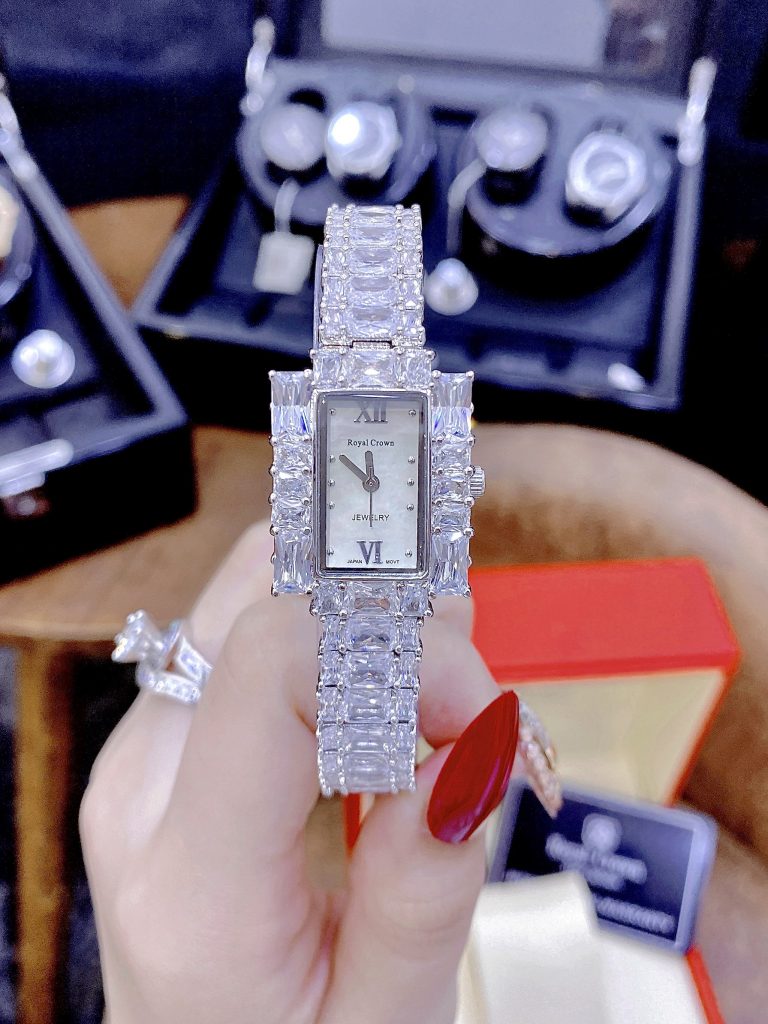 Đồng hồ mặt chữ nhật Royal Crown nữ đính full đá sang chảnh 30mm