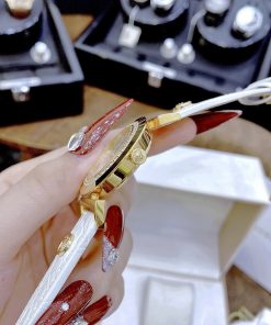 Đồng hồ nữ Versace Vanity like auth dây da màu trắng mạ vàng