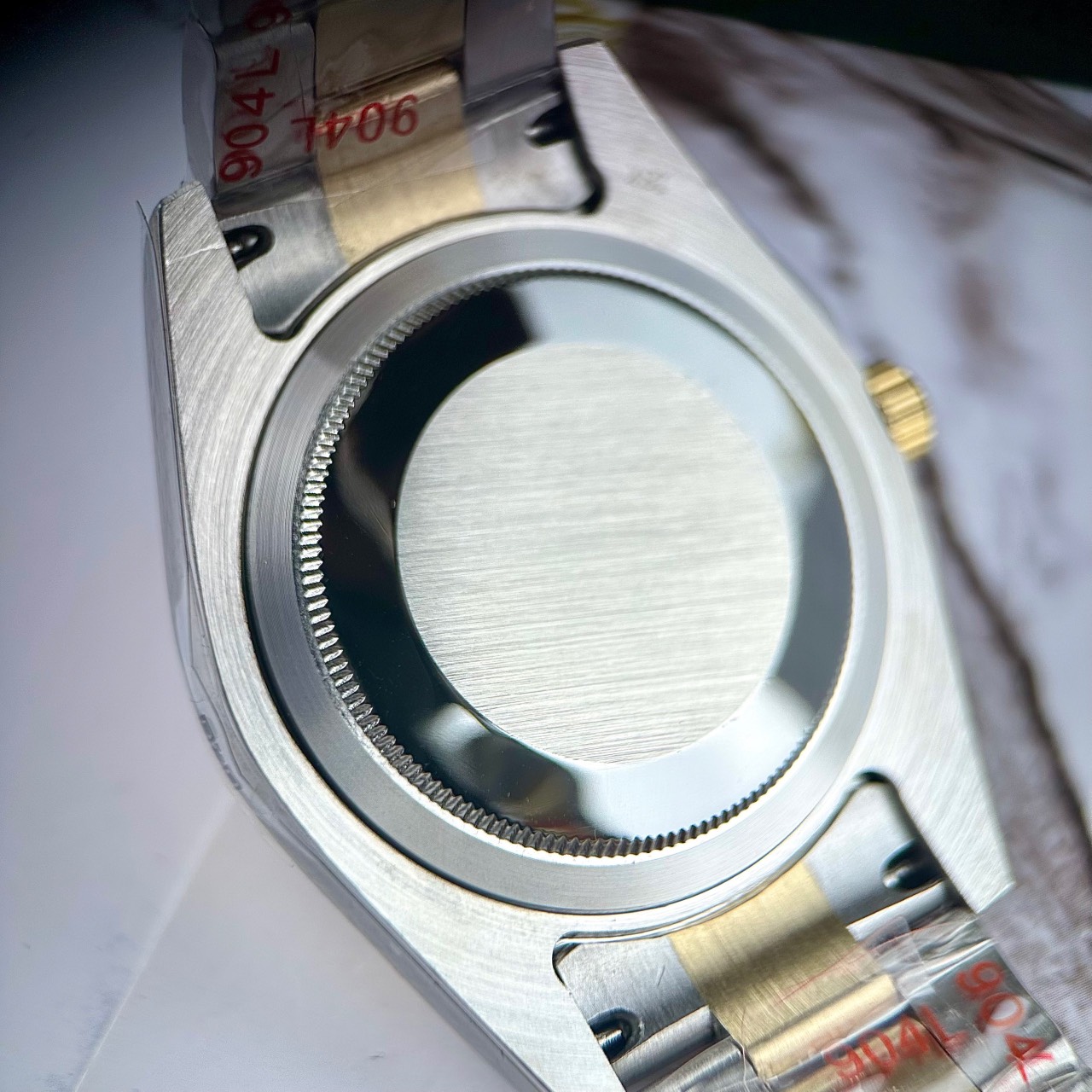 z4266861Đồng hồ Rolex giá rẻ Rolex Sky-Dweller Oyster Perpetual Gold Super Fake Size 41mm871665_798bc7ae0c2b37ca31d37ac8693c1f22 Đồng hồ Rolex giá rẻ Rolex Sky-Dweller Oyster Perpetual Gold Super Fake Size 41mm