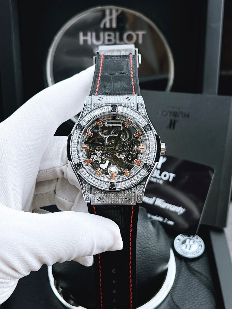 Đồng hồ Hublot nam đính đá Hublot Classion Fusion máy cơ Tourbillon 42mm