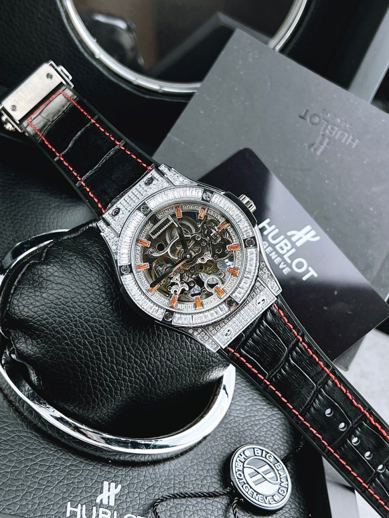 Đồng hồ Hublot nam đính đá Hublot Classion Fusion máy cơ Tourbillon 42mm