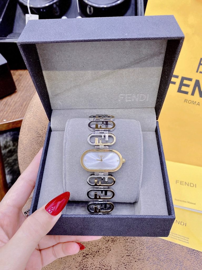 Đồng hồ nữ dây kim loại FENDI HORIZONTAL LADY WATCH like auth 20x35mm