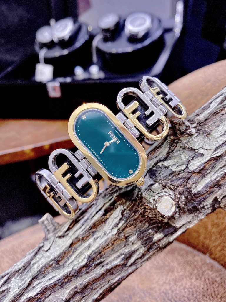 Đồng hồ nữ dây kim loại FENDI HORIZONTAL LADY WATCH like auth 20x35mm