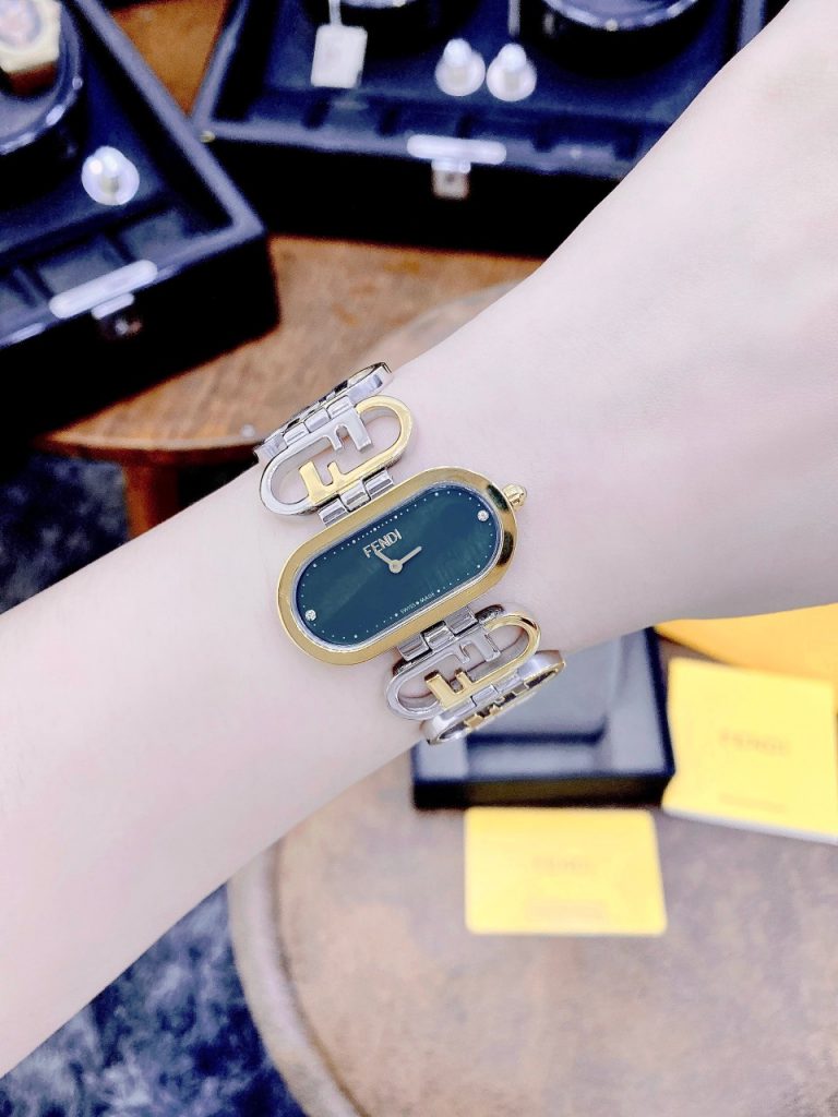 Đồng hồ nữ dây kim loại FENDI HORIZONTAL LADY WATCH like auth 20x35mm