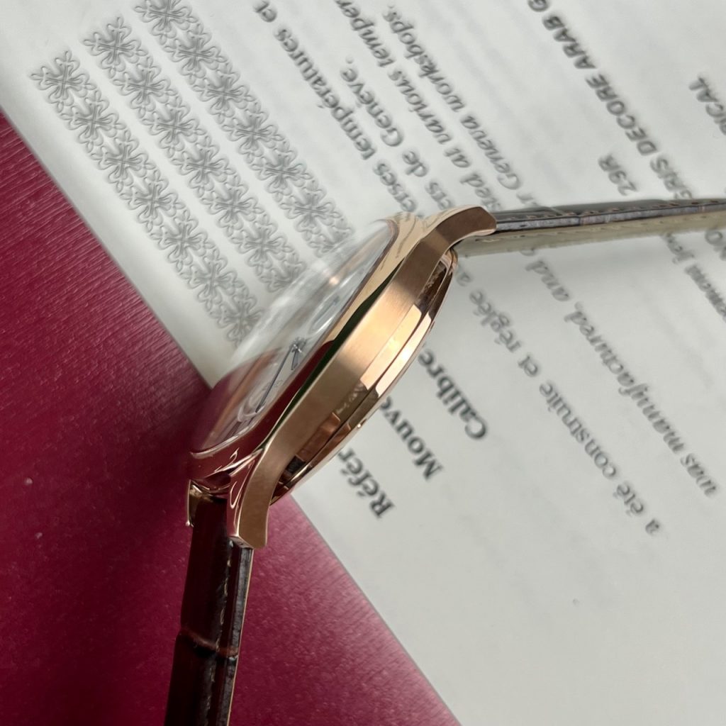 Đồng hồ cơ nam dây da Cartier Drive de Cartier replica 1:1