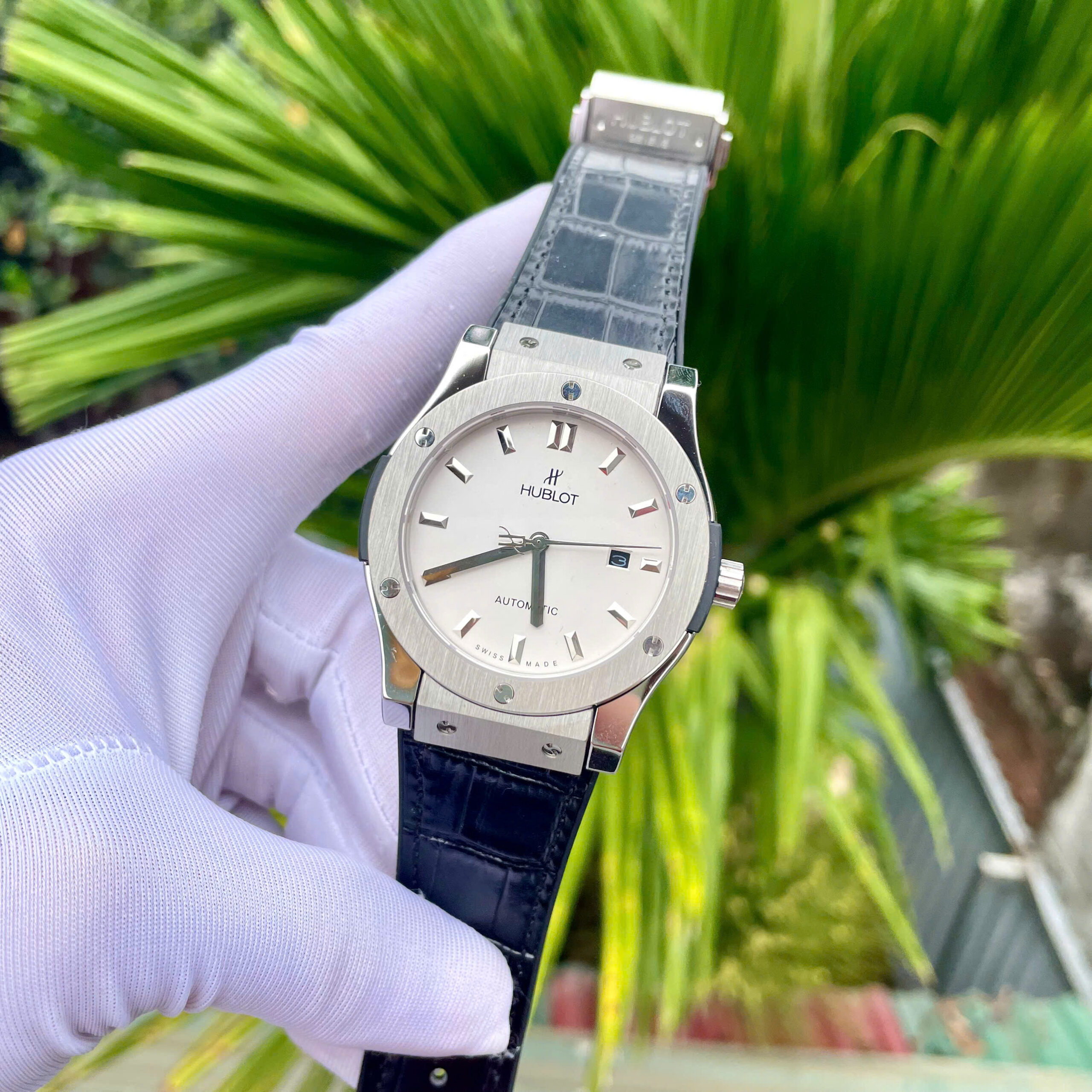 Đồng hồ Hublot nam dây cao su Hublot Classic Fusion máy cơ mặt trắng - DWatch (1) Đồng hồ Hublot nam dây cao su Hublot Classic Fusion máy cơ mặt trắng - DWatch