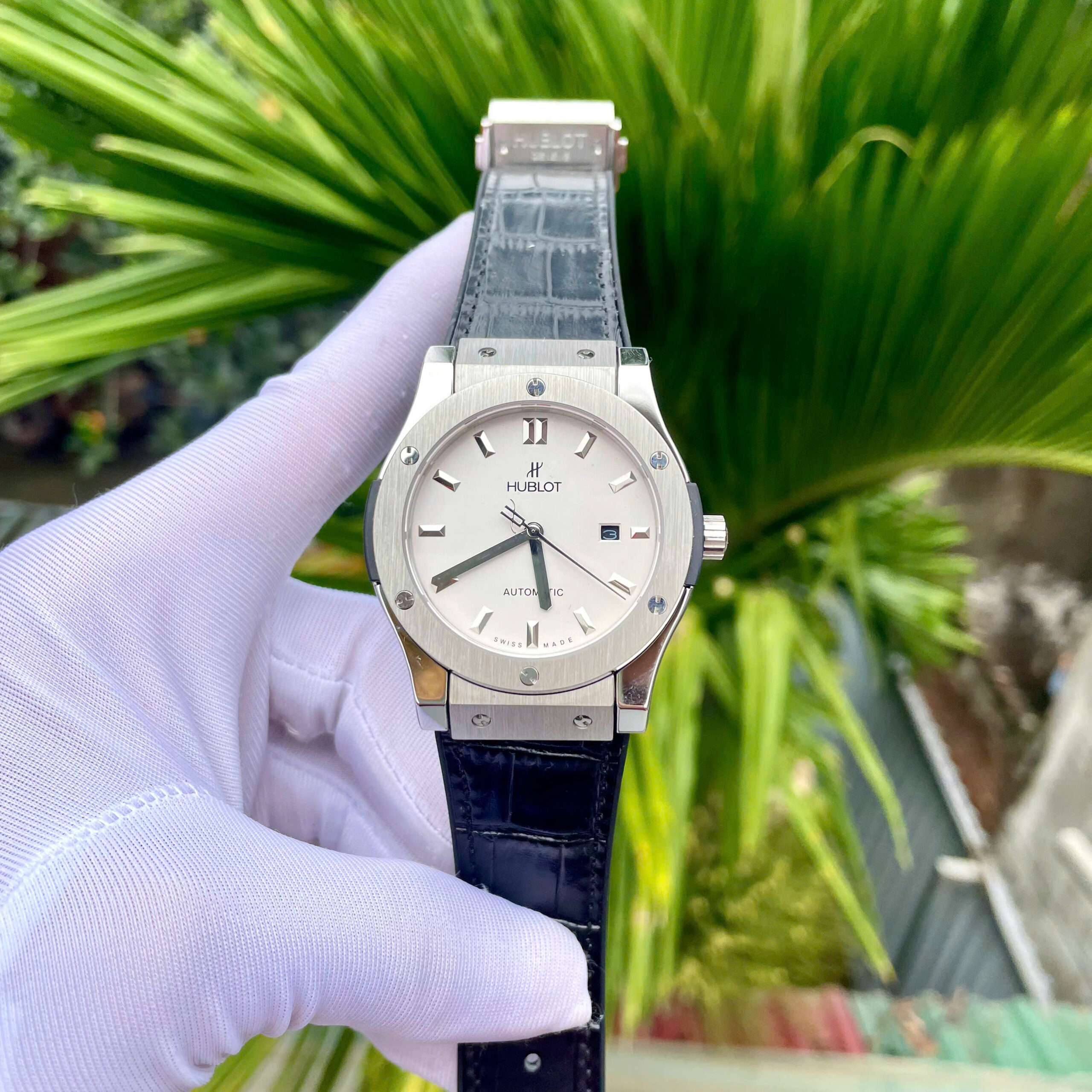 Đồng hồ Hublot nam dây cao su Hublot Classic Fusion máy cơ mặt trắng - DWatch (2) Đồng hồ Hublot nam dây cao su Hublot Classic Fusion máy cơ mặt trắng - DWatch