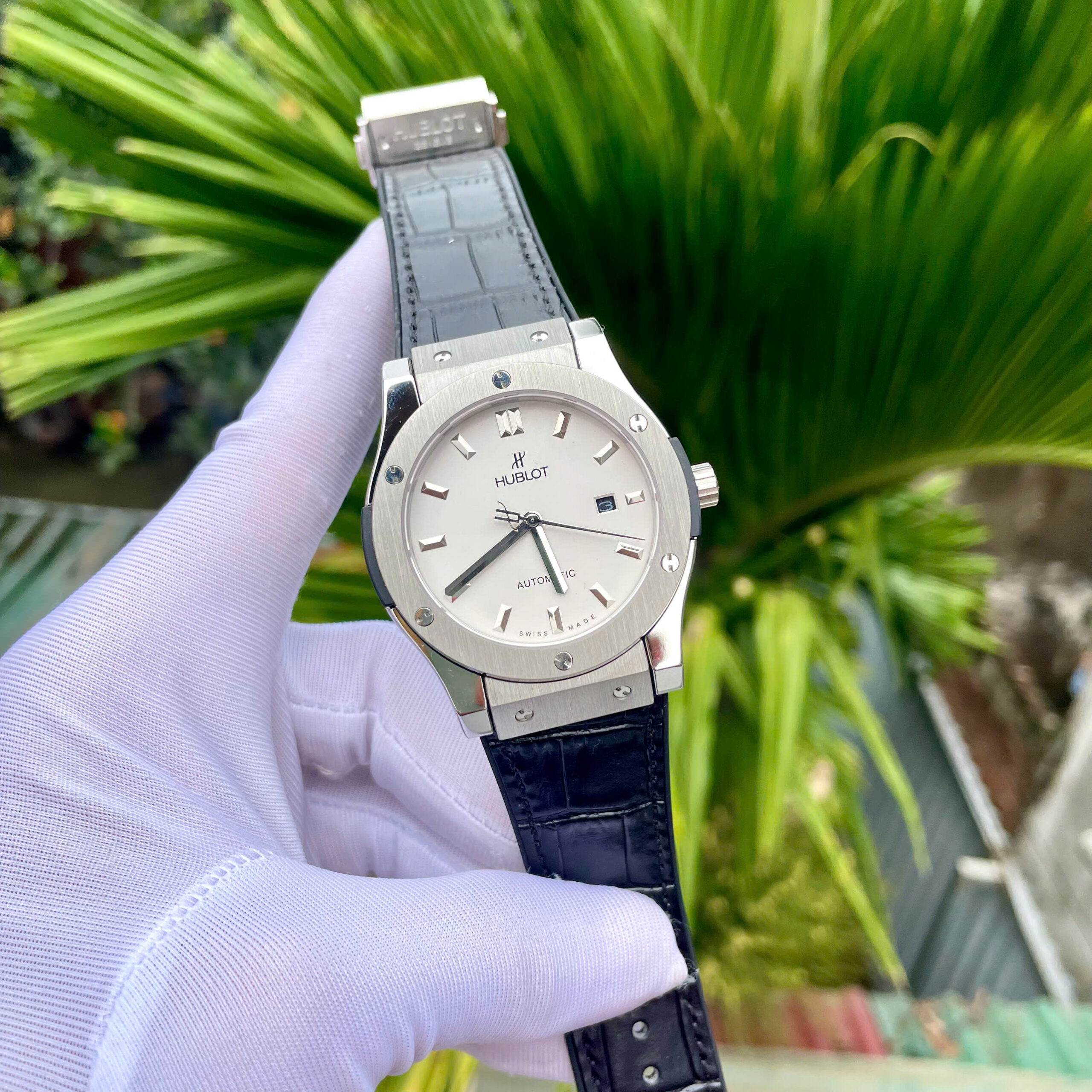 Đồng hồ Hublot nam dây cao su Hublot Classic Fusion máy cơ mặt trắng - DWatch (3) Đồng hồ Hublot nam dây cao su Hublot Classic Fusion máy cơ mặt trắng - DWatch