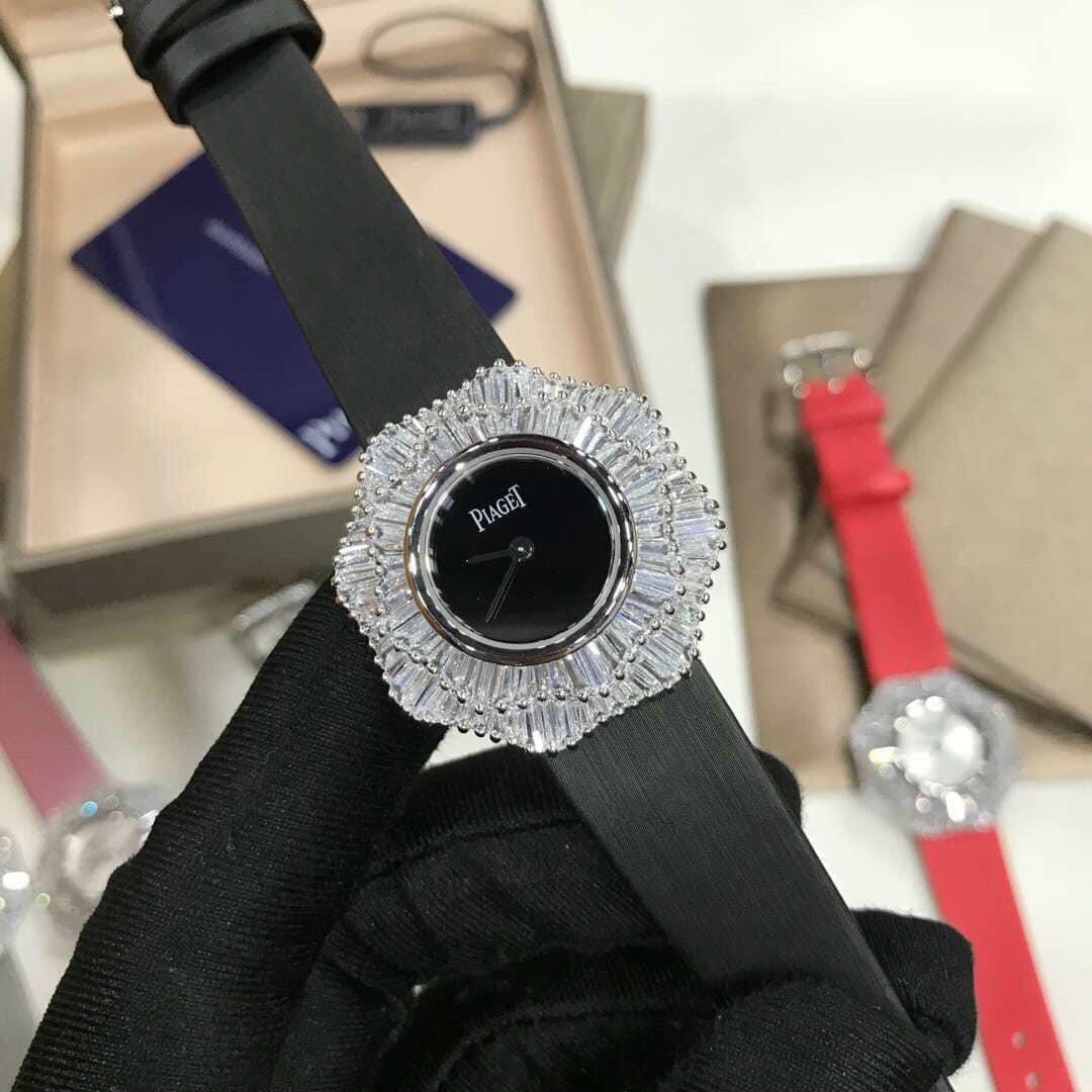 Đồng hồ nữ siêu cấp Piaget Limelight dây da màu đen đính đá 33mm Đồng hồ nữ siêu cấp Piaget Limelight dây da màu đen đính đá 33mm