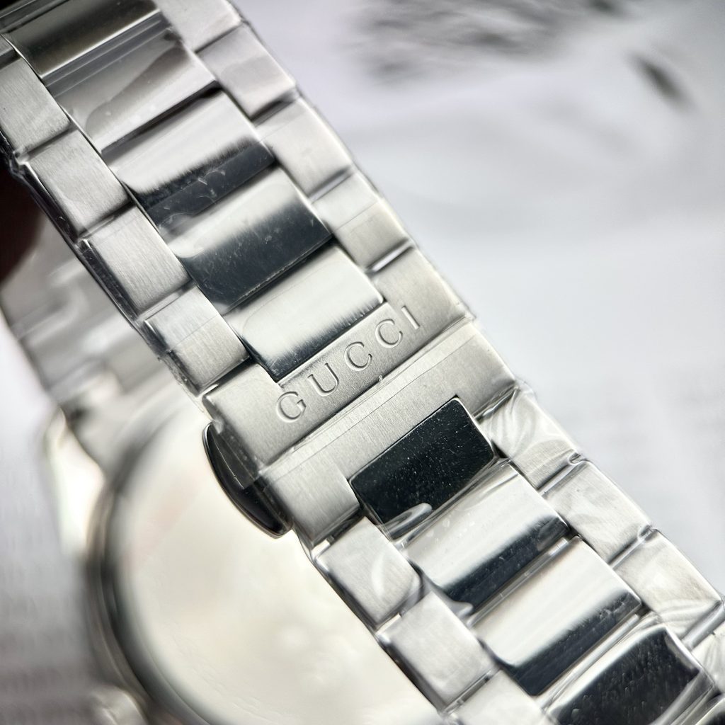 Đồng Hồ Gucci Ong Dây Kim Loại Mặt Đen Like Auth 28/38mm