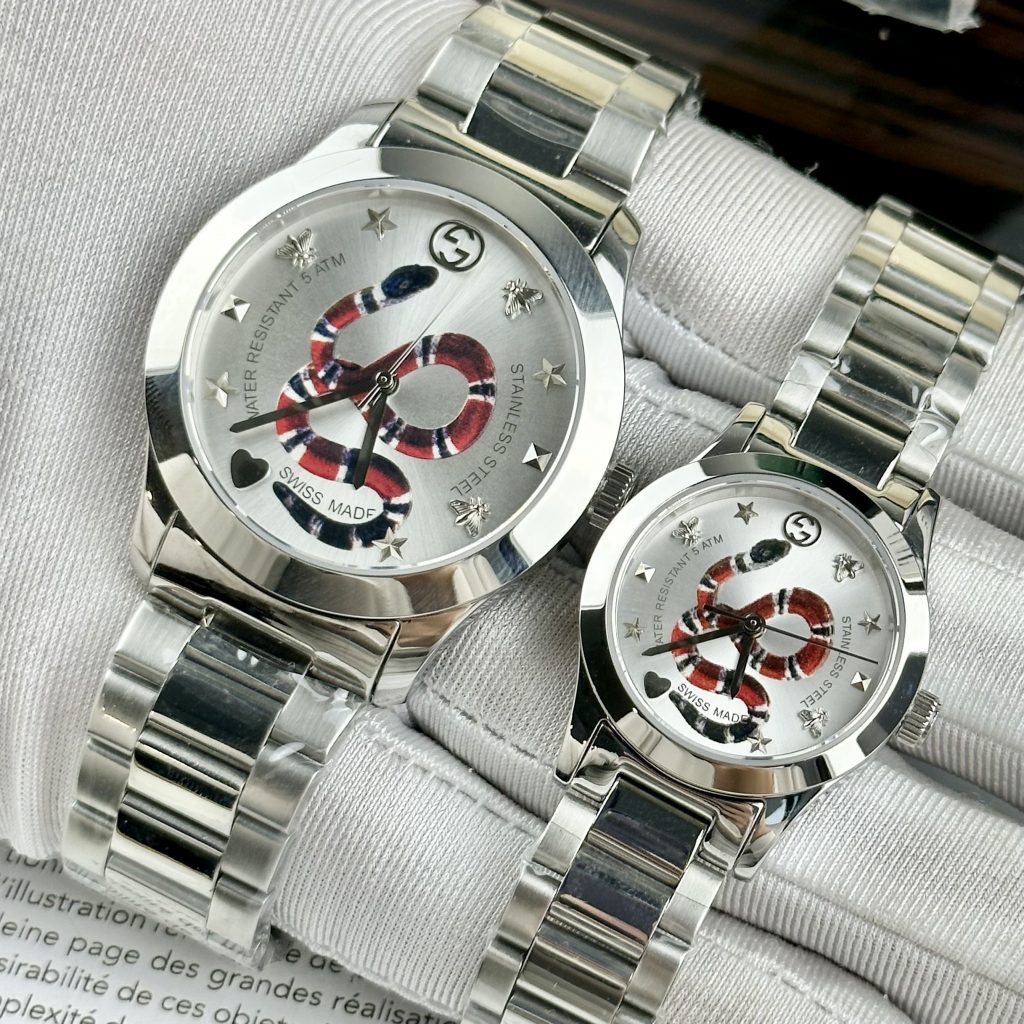 Đồng hồ đôi Gucci rắn dây kim loại mặt trắng like auth 28/38mm