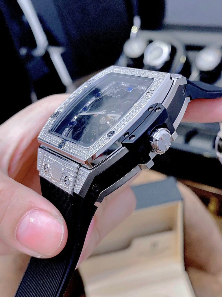 Đồng Hồ Hublot Big Bang Cơ Nam Đính Đá Super Fake 1:1 Cao Cấp 45x53mm