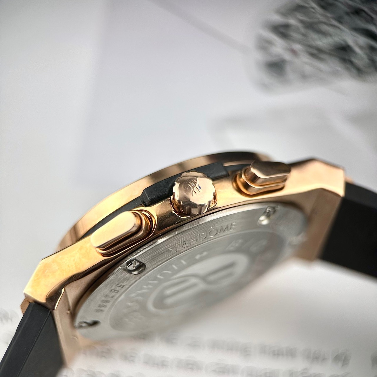 Đồng hồ Hublot Big Bang nam đính full đá super fake 42mm Đồng hồ Hublot Big Bang nam đính full đá super fake 42mm