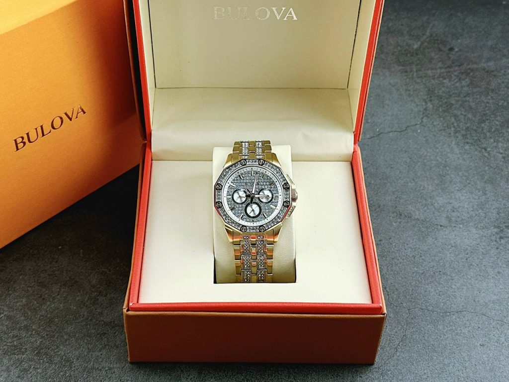 Đồng Hồ Nam Bulova 96C126 Đính Đá Like Auth 42mm (2)