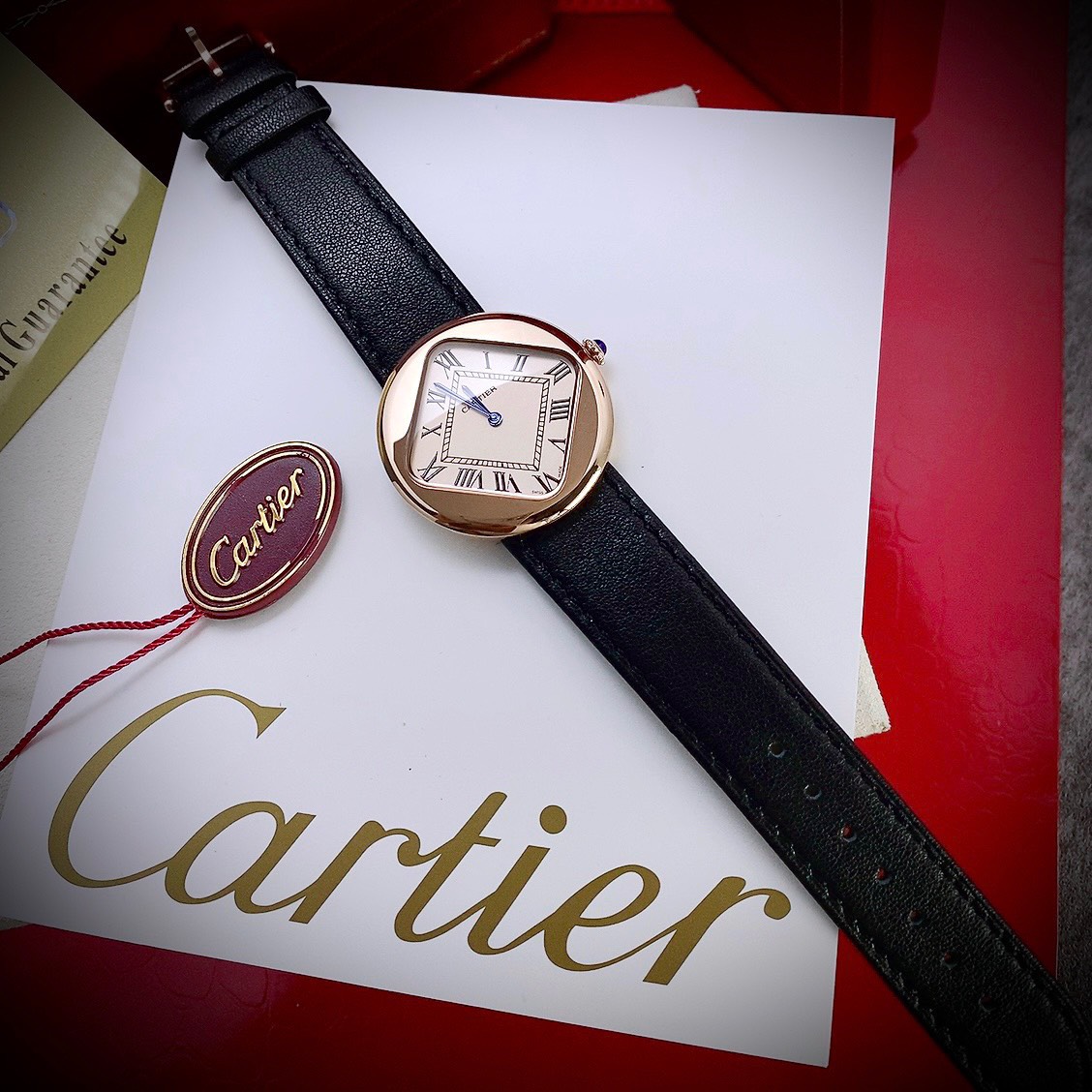 Đồng hồ Cartier Pebble Re-Edition Fake cao cấp nam màu Rose Gold 36mm (4) Đồng hồ Cartier Pebble Re-Edition Fake cao cấp nam màu Rose Gold 36mm (2)