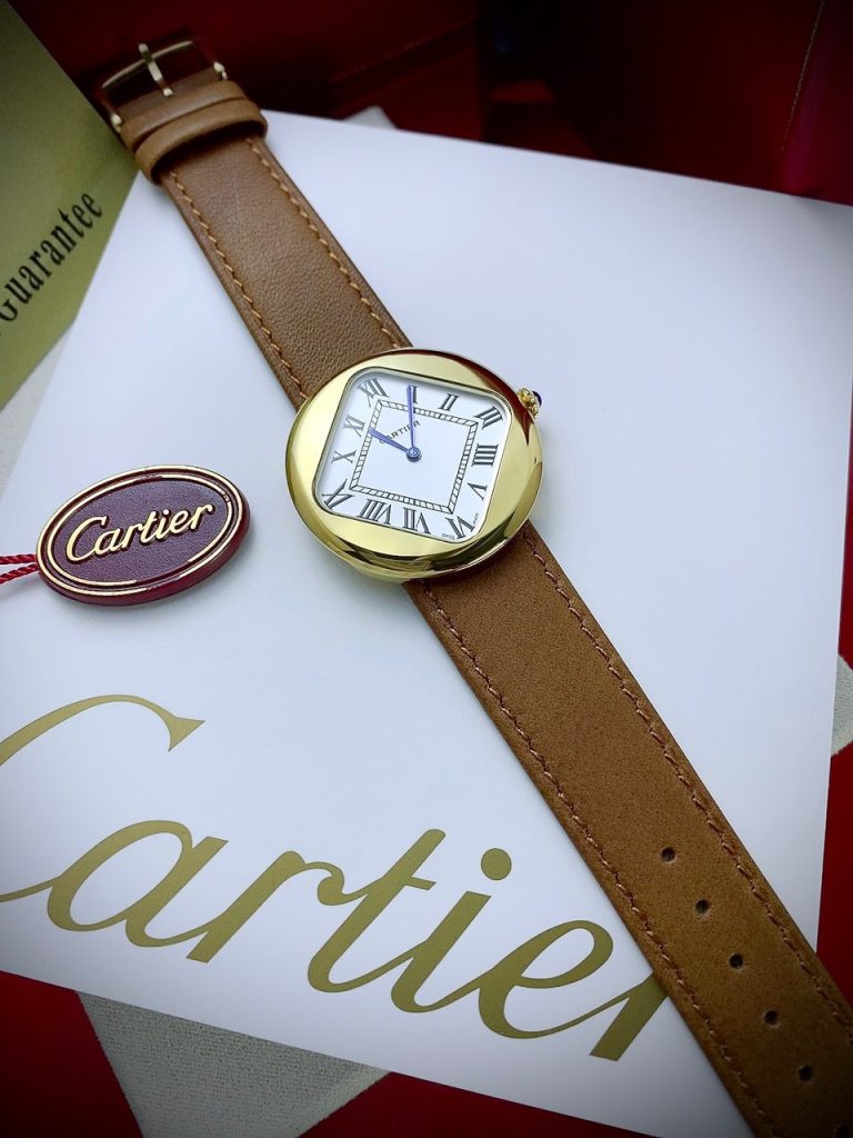 Đồng hồ Cartier Pebble Re-Edition nam dây da Fake cao cấp 36mm (2)
