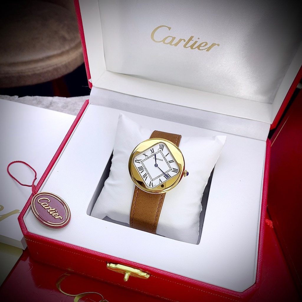 Đồng hồ Cartier Pebble Re-Edition nam dây da Fake cao cấp 36mm (2)