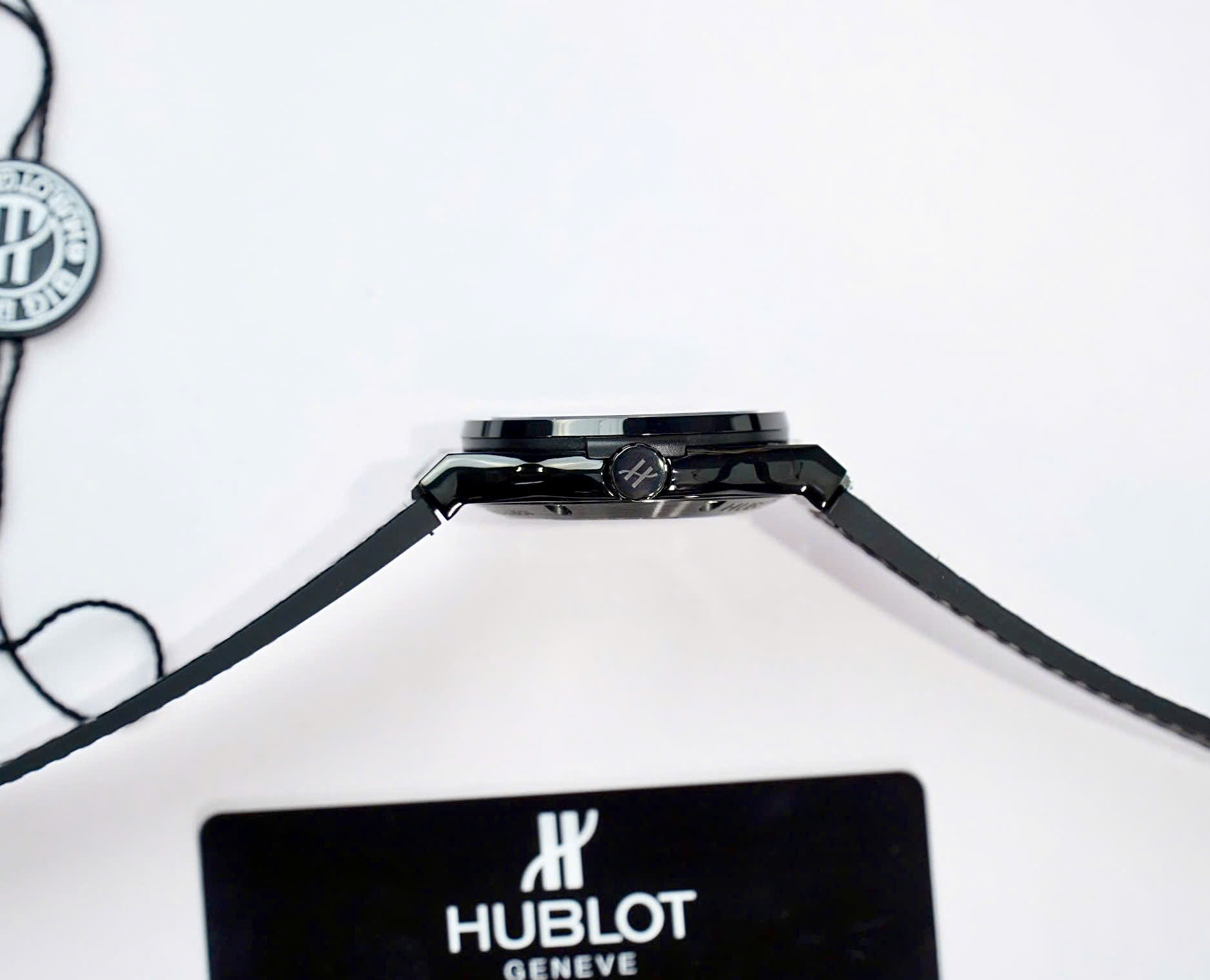 Đồng hồ Hublot Classic Fusion nam full đen siêu cấp máy cơ Nhật Bản ZF - DWatch H03 (2) Đồng hồ Hublot Classic Fusion nam full đen siêu cấp máy cơ Nhật Bản ZF - DWatch H03