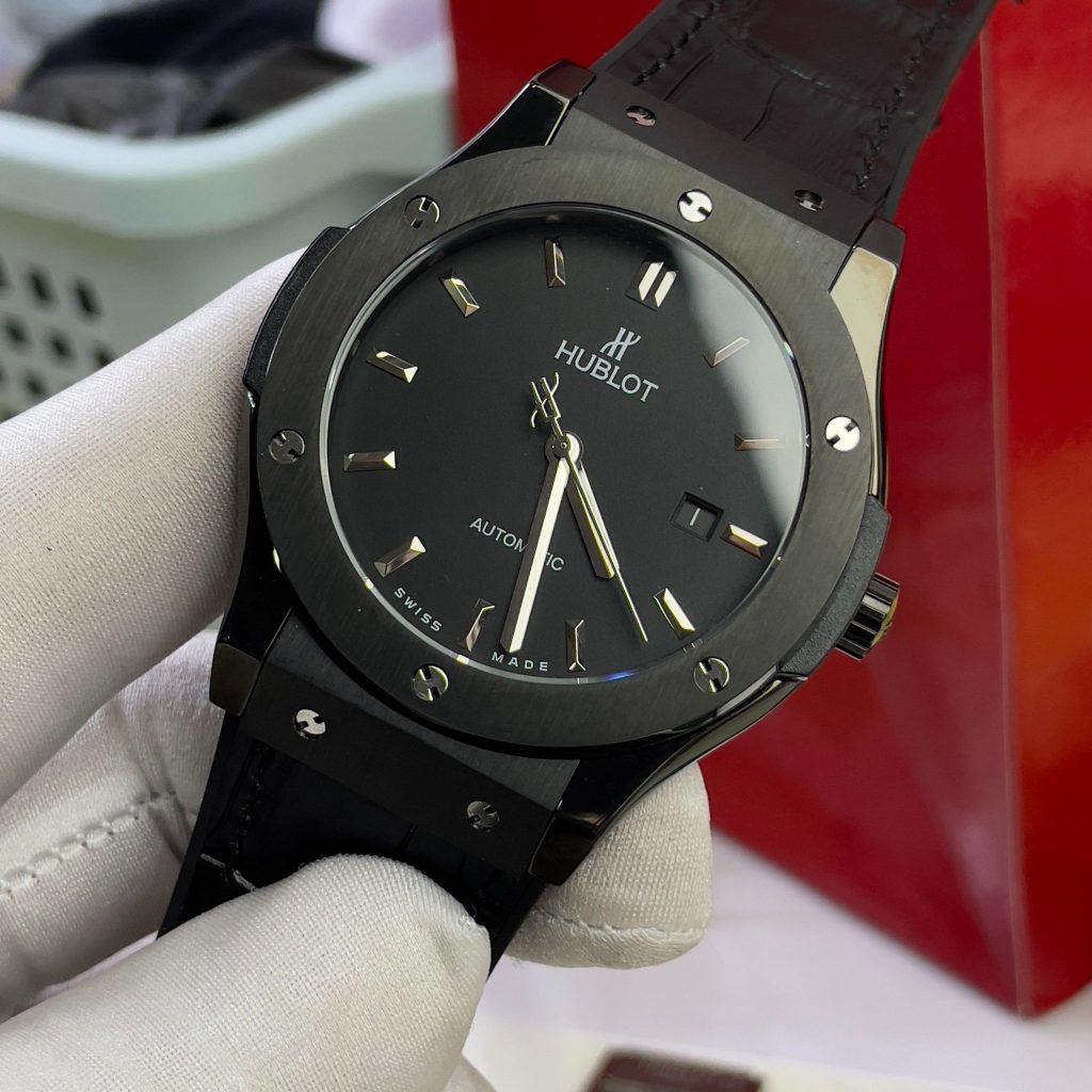 Đồng hồ Hublot Classic Fusion nam màu đen Fake giá rẻ 42mm (2)