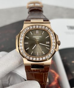 Đồng hồ Patek Philippe Nautilus 5711 nam dây da Super Fake 11 40mm (2)