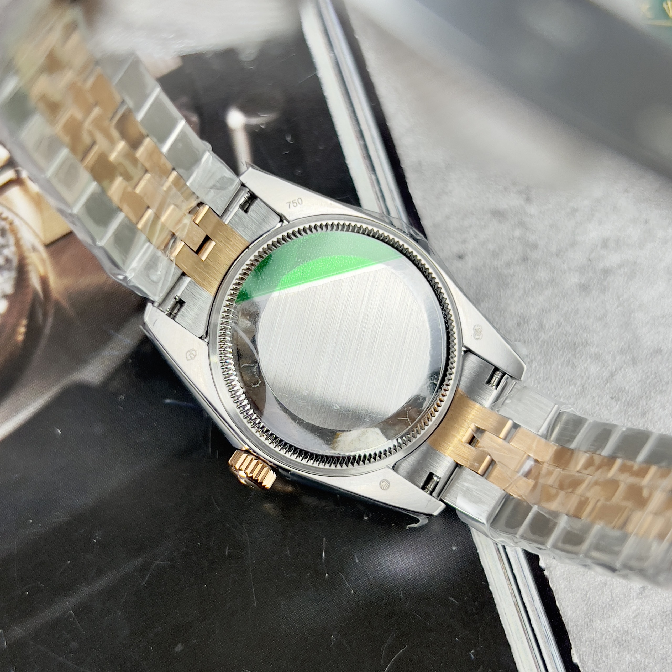 Đồng hồ Rolex DateJust nữ mặt khảm xà cừ Replica 11 EW Factory 31mm (6) Đồng hồ Rolex DateJust nữ mặt khảm xà cừ Replica 11 EW Factory 31mm (2)