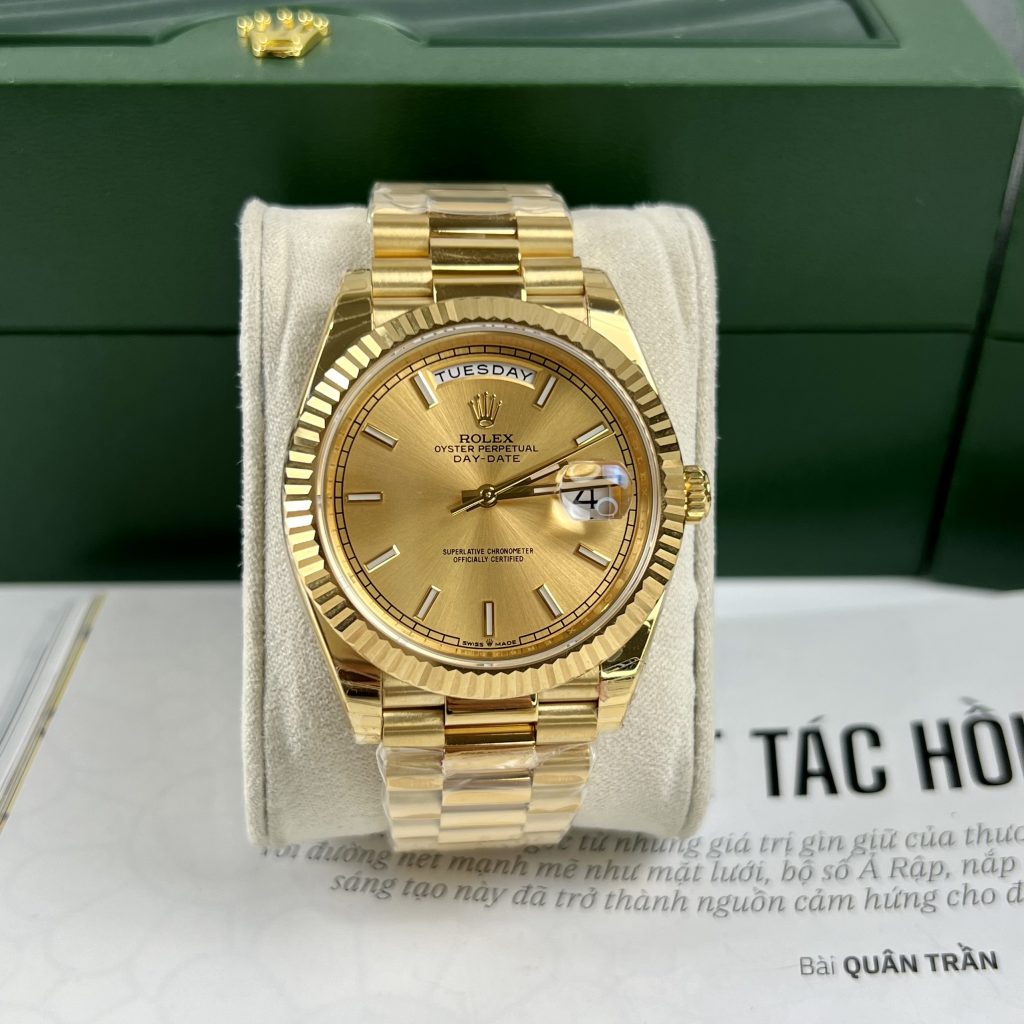 Đồng hồ Rolex Day-Date Replica 11 màu vàng Gold EW Factory 40mm (2)