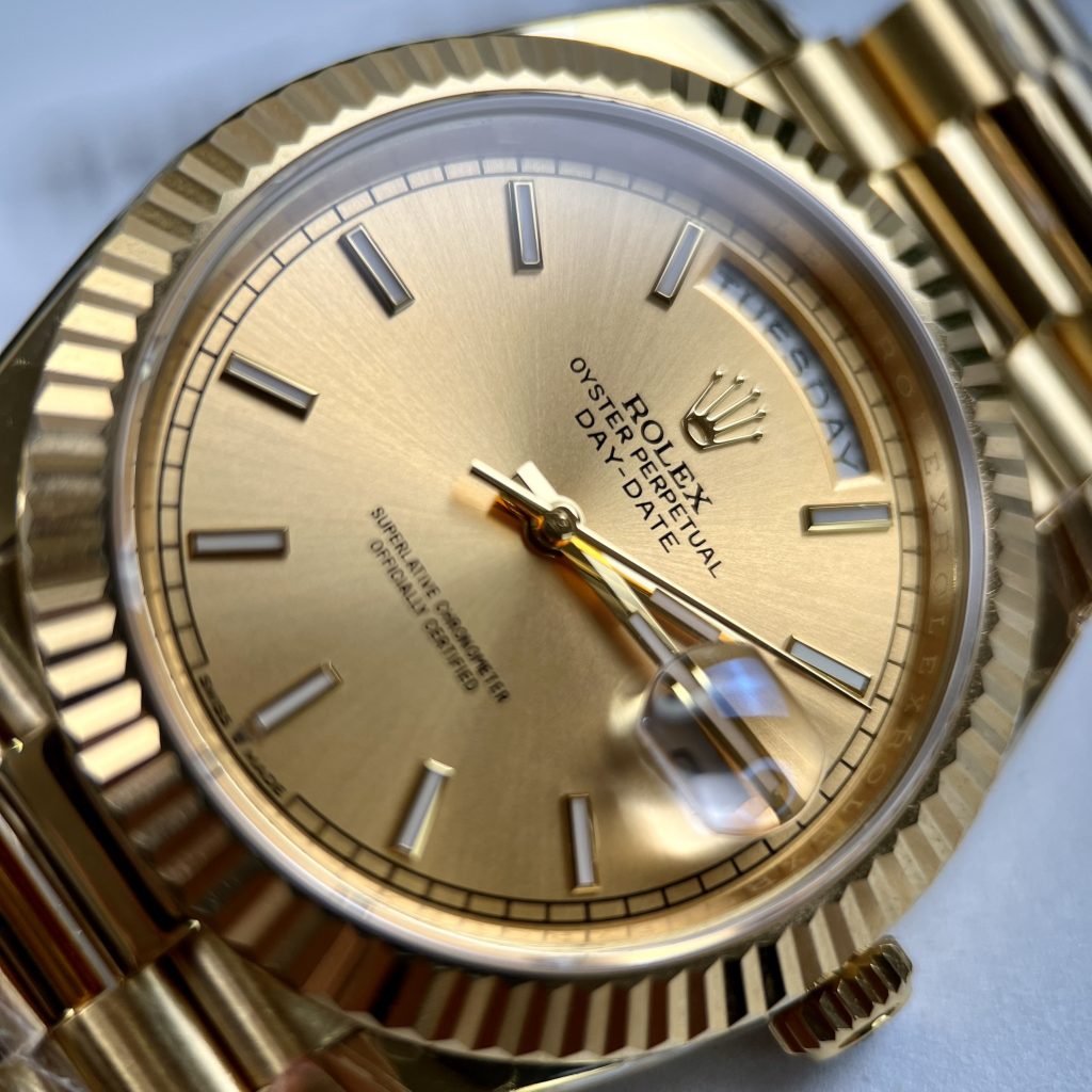 Đồng hồ Rolex Day-Date Replica 11 màu vàng Gold EW Factory 40mm (2)