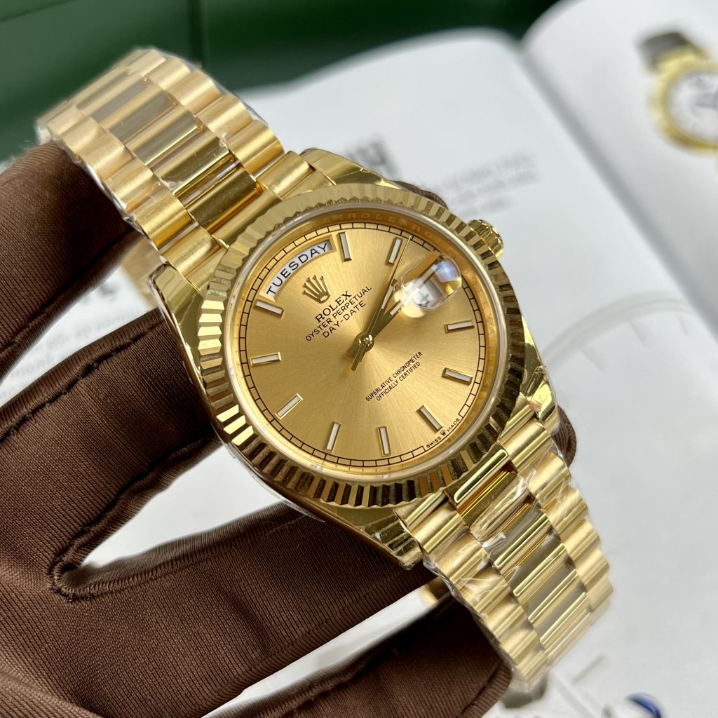 Đồng hồ Rolex Day-Date Replica 11 màu vàng Gold EW Factory 40mm (2)