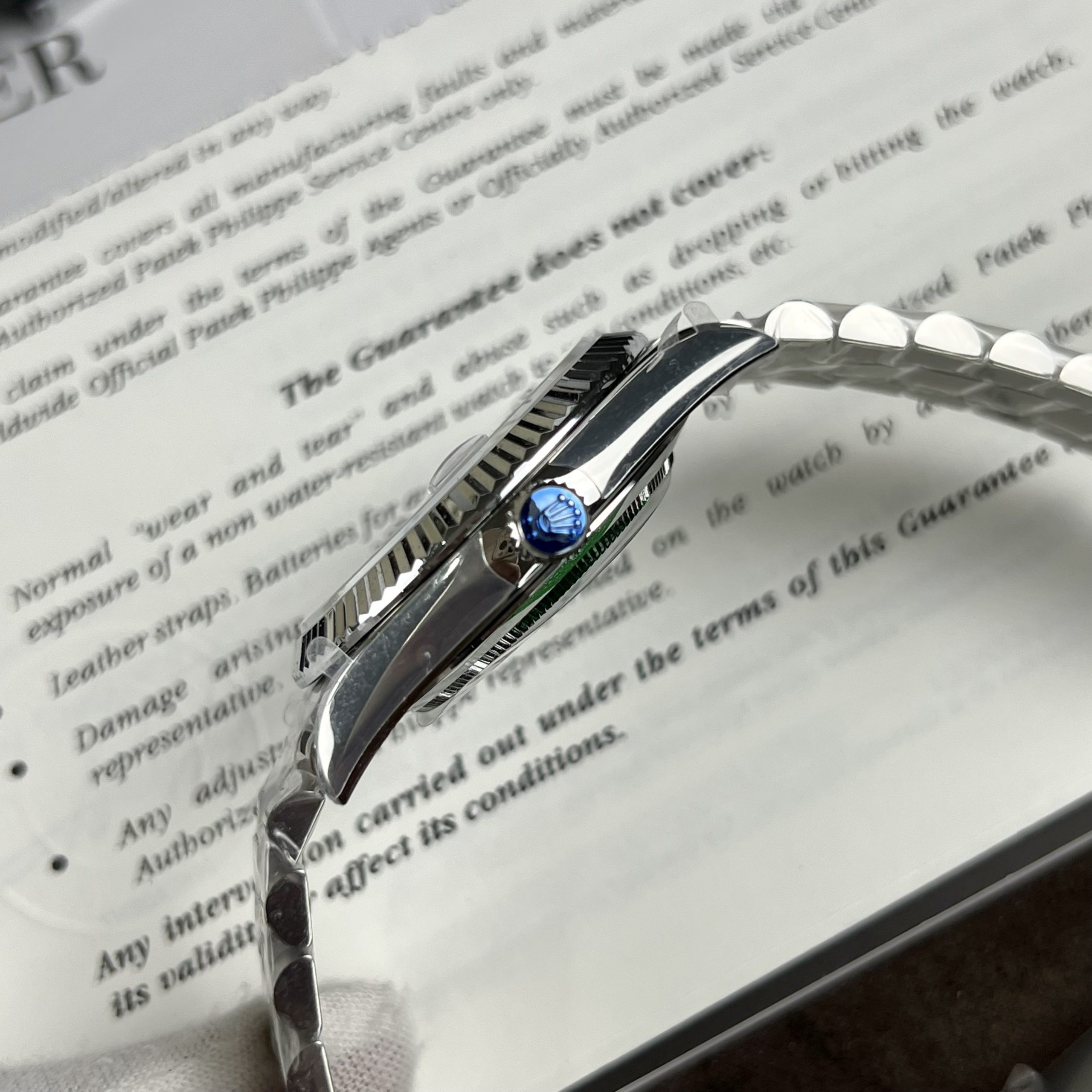 Đồng hồ Rolex Day-Date nam mặt thiên thạch Replica 11 40mm (4) Đồng hồ Rolex Day-Date nam mặt thiên thạch Replica 11 40mm (2)