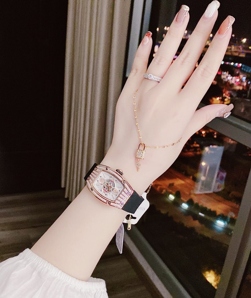 Đồng hồ chính hãng Hanboro By Huboler nữ đính đá 36mm (2)