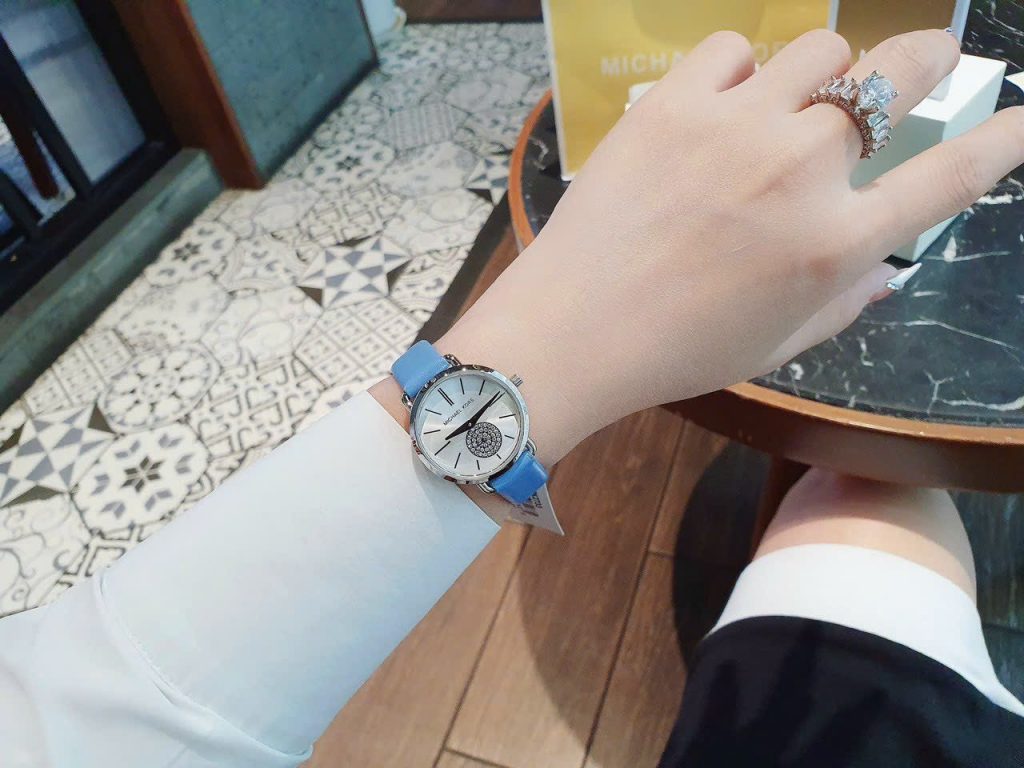 Đồng hồ nữ Like Auth Michael Kors dây da 28mm (2)