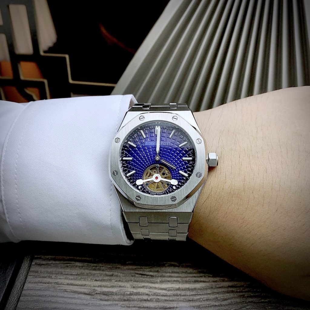 Đồng hồ Audemars Piguet Royal Oak cơ lộ máy Tourbillon mặt xanh 41mm (1)