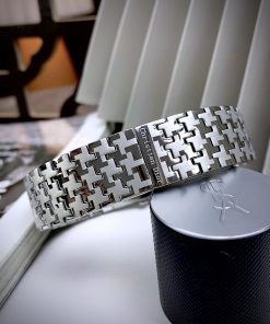 Đồng hồ Christian Dior nữ dây kim loại màu trắng siêu cấp (2)