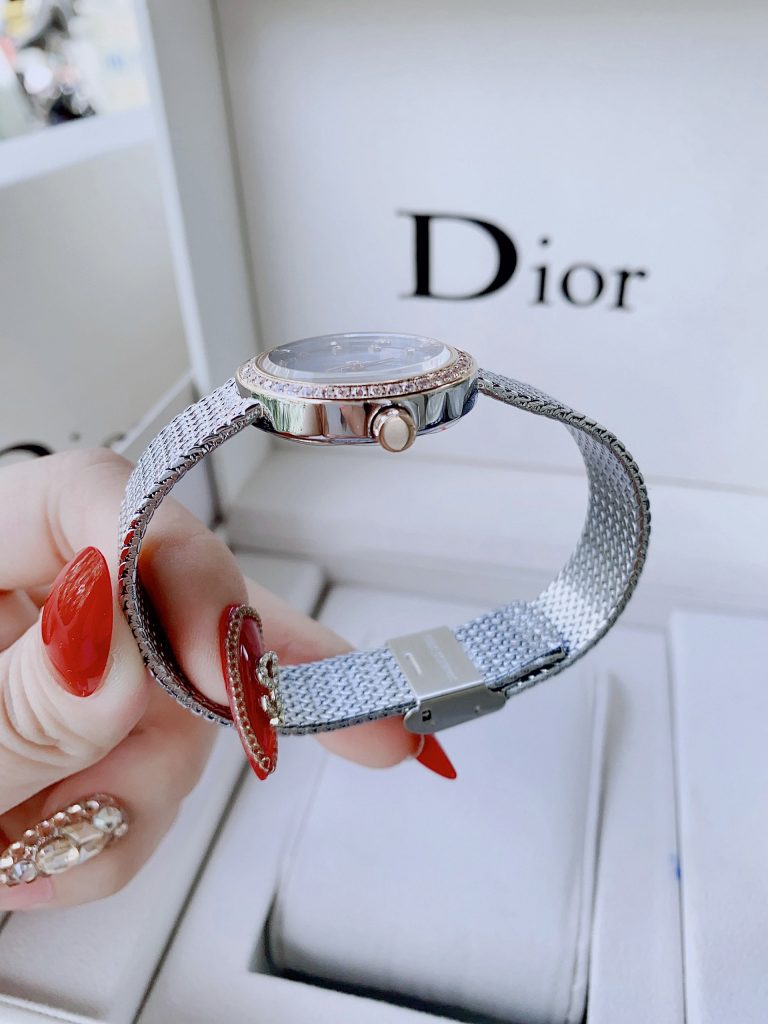 Đồng hồ Dior Satine nữ mặt tròn đính đá dây thép lụa mềm 30mm