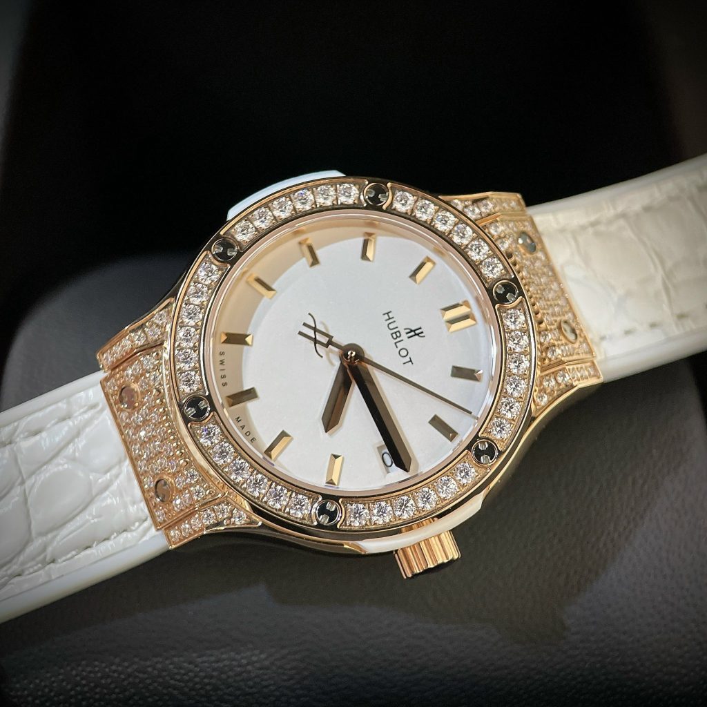 Đồng hồ Hublot Classic Fusion Rep 11 nữ máy pin Thụy Sỹ 33mm (2)