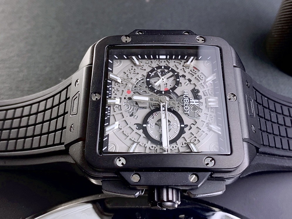 Đồng hồ Hublot máy Nhật Big Bang Square Super Fake màu đen 42mm (1)