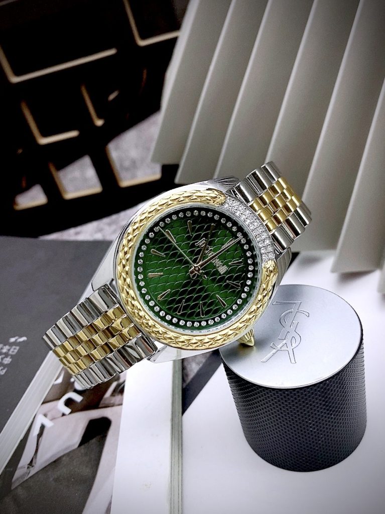 Đồng hồ Just Cavalli JC1L195M0365 nữ giá rẻ mặt xanh lá 34mm