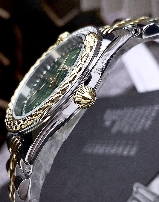 Đồng hồ Just Cavalli JC1L195M0365 nữ giá rẻ mặt xanh lá 34mm