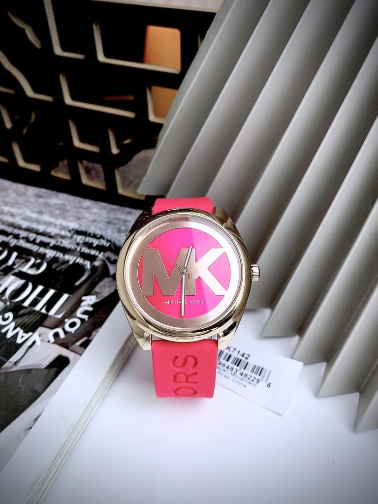 Đồng hồ Michael Kors Like auth giá rẻ dây cao su 42mm (10)