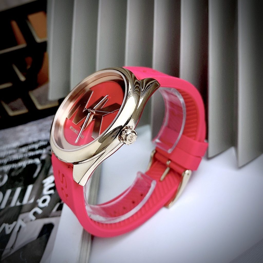 Đồng hồ Michael Kors Like auth giá rẻ dây cao su 42mm (10)