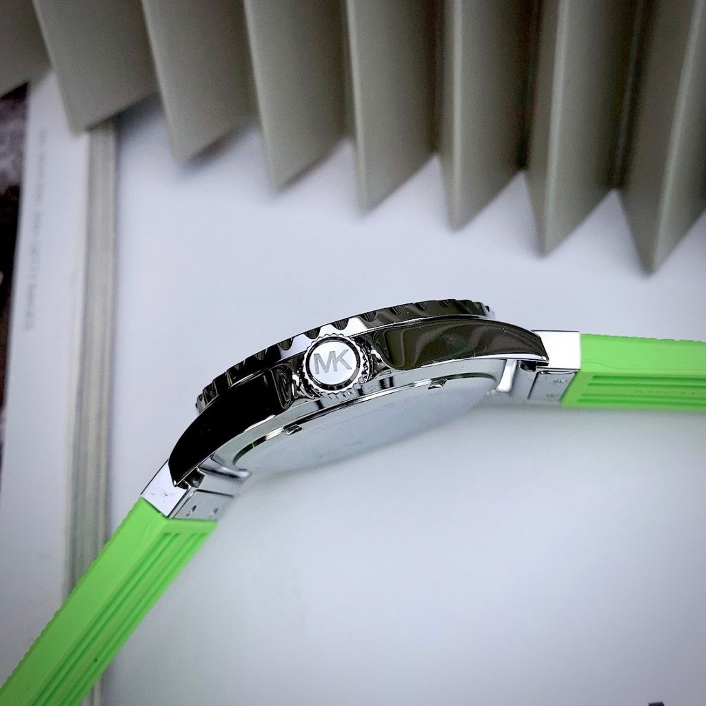 Đồng hồ Michael Kors Slim Everest máy Quartz Nhật Like Auth 42mm (2)