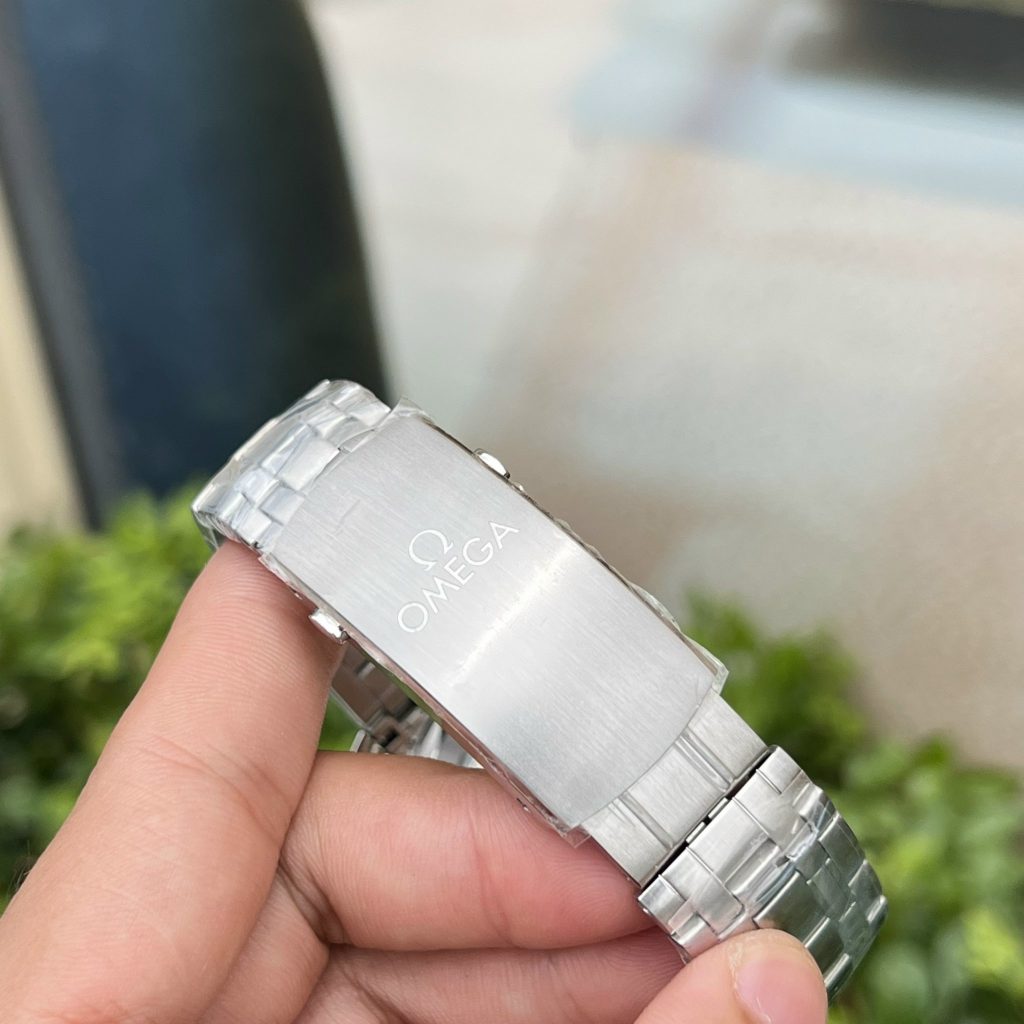 Đồng hồ Omega Seamaster Diver 300m Co-Axial Master Chronometer Rep 11 42mm (2)