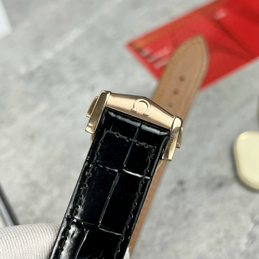 Đồng hồ Omega Seamaster Fake 11 máy thụy sỹ cao cấp 38 (2)