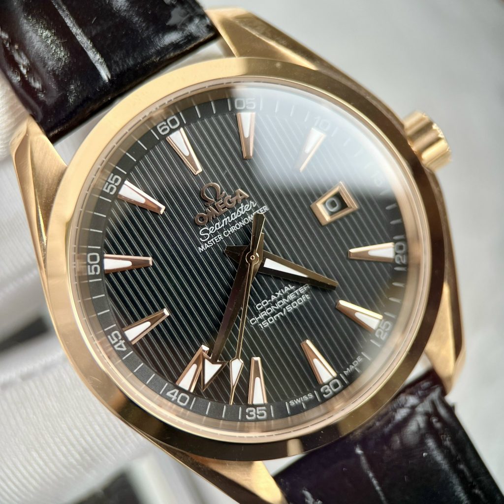 Đồng hồ Omega Seamaster Fake 11 máy thụy sỹ cao cấp 38 (2)