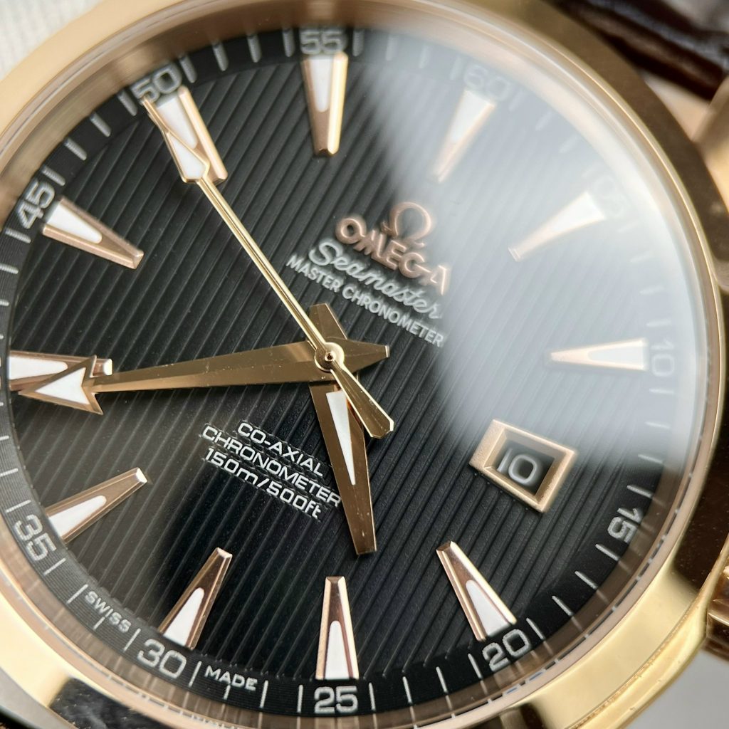 Đồng hồ Omega Seamaster Fake 11 máy thụy sỹ cao cấp 38 (2)