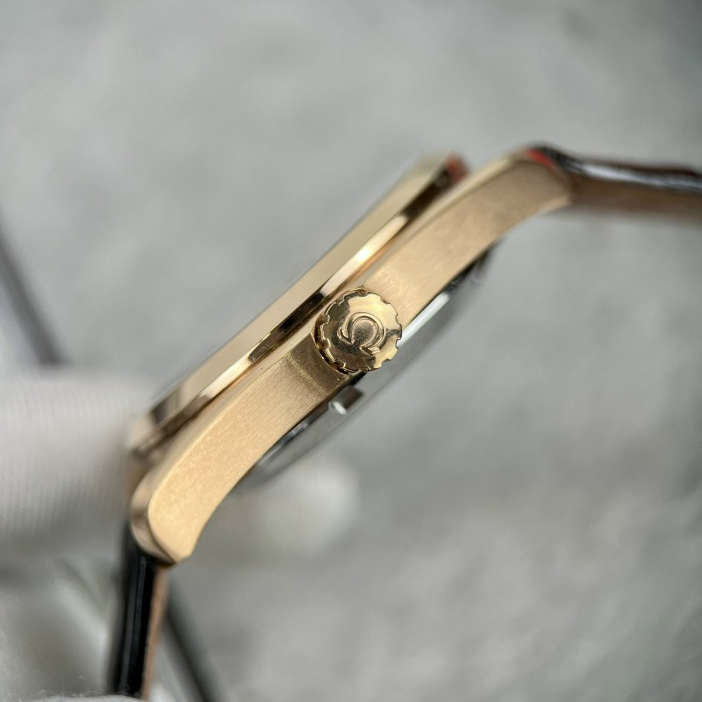 Đồng hồ Omega Seamaster Fake 11 máy thụy sỹ cao cấp 38 (2)