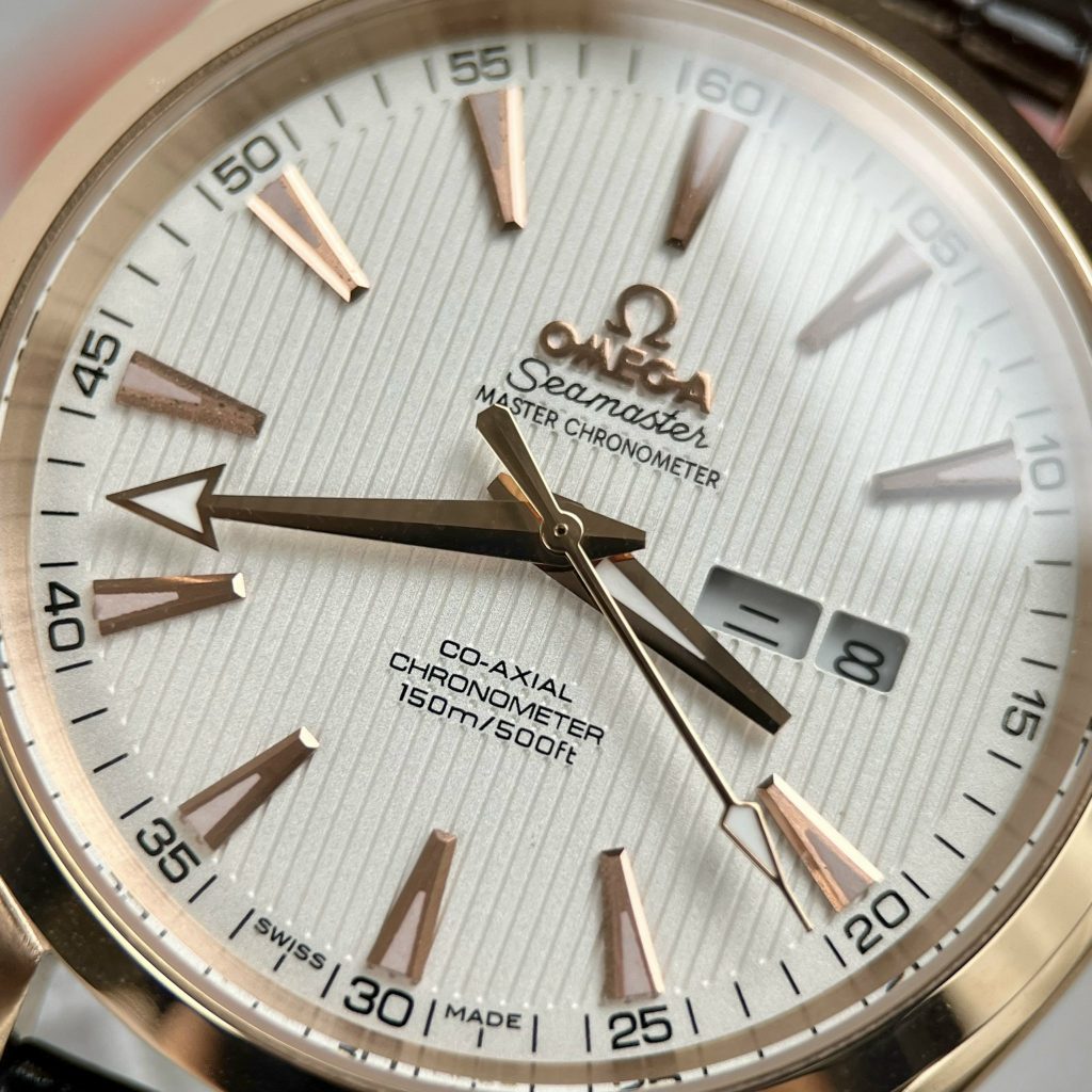 Đồng hồ Omega Seamaster nam mặt trắng Fake 11 Cao Cấp 38 (2)